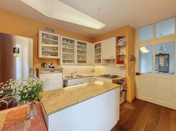 Demeure d'exception de 2.5 pièces 10