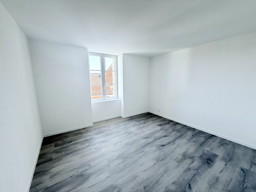 Appartement neuf de 3.5 pièces sous les combles
