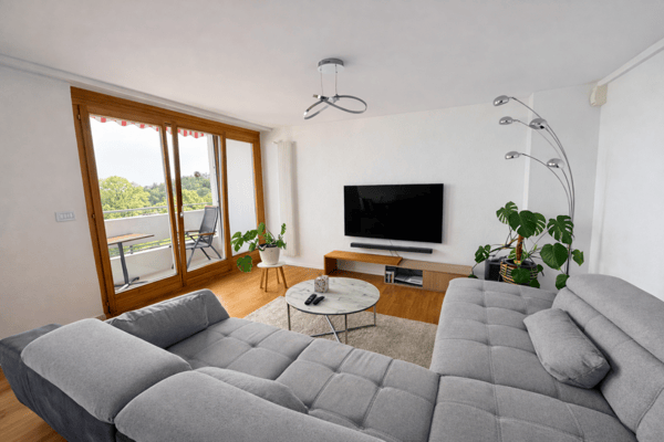 Vue sur le lac ! Appartement de 3.5 pièces avec balcon 2