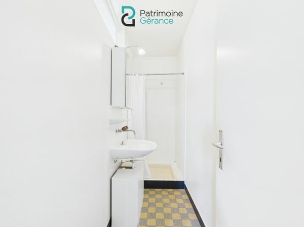Appartement de 2 pièces au 4ème étage 6