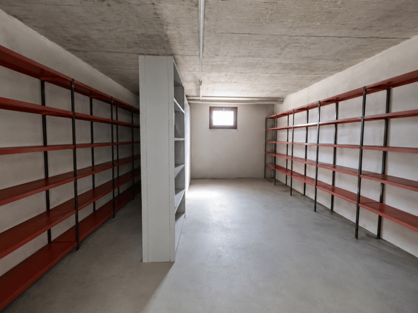 Dépôt de 20m2