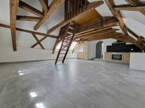 Appartement 2 pièces au 4ème étage 3