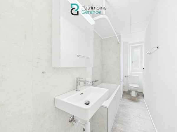 Fraîchement rénové ! Appartement de 4.0 pièces avec balcon 8