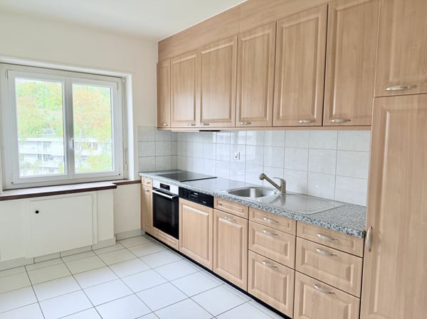 APPARTEMENT LUMINEUX DE 3.0 PIÈCES AVEC BALCON ET VUE DÉGAGÉE ! 1