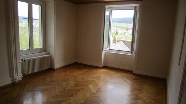 Grand appartement de 4,5 pièces avec balcon 6