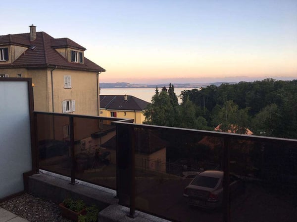 Charmant appartement de 1 pièces avec grande terrasse et vue sur le lac 8