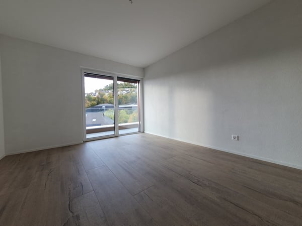 Splendide appartement en attique de 3,5 pièces avec balcon et vue sur le lac 7