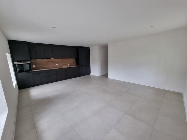 Grand appartement de 4 pièces récemment rénové 1