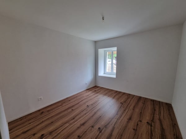 Grand appartement de 4 pièces récemment rénové 5