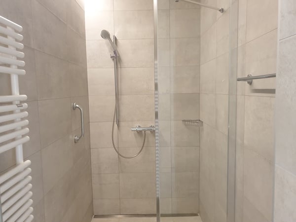Magnifique appartement de 3.5 pièces avec jardin privatif 7