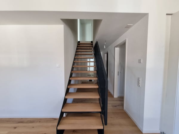 Superbe appartement en duplex entièrement neuf de 1 pièces au 1ème étage avec ascenseur 3