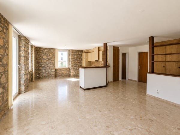 Spacieux appartement de 1.5 pièces avec terrasse et ascenseur au centre de Fleurier 2