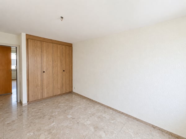 Spacieux appartement de 1.5 pièces avec terrasse et ascenseur au centre de Fleurier 10