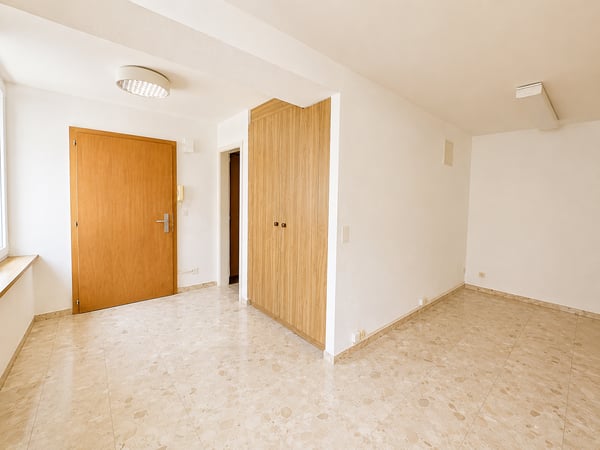 Spacieux appartement de 1.5 pièces avec terrasse et ascenseur au centre de Fleurier 13