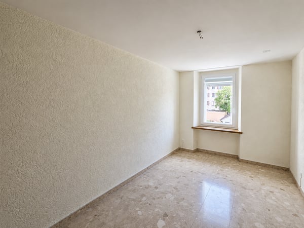 Spacieux appartement de 1.5 pièces avec terrasse et ascenseur au centre de Fleurier 9