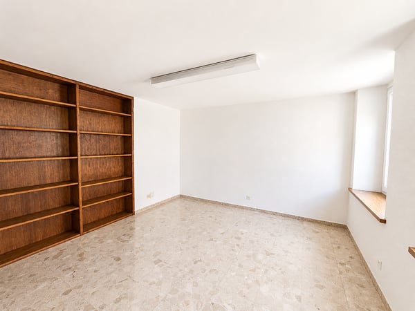 Spacieux appartement de 1.5 pièces avec terrasse et ascenseur au centre de Fleurier 11