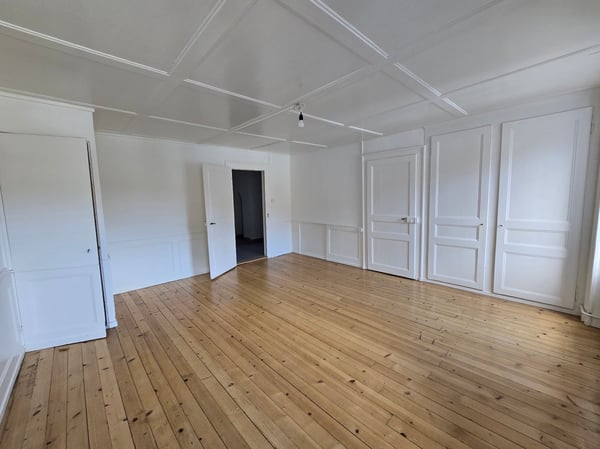 Spacieux appartement de 4 pièces au centre de Fleurier 8