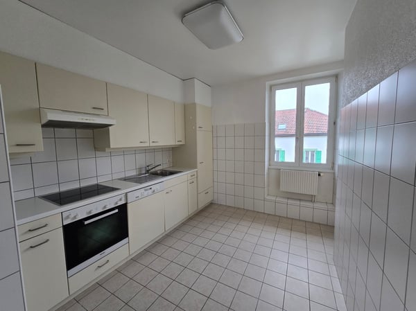 Bel appartement de 3 pièces siuté dans un quartier calme 2
