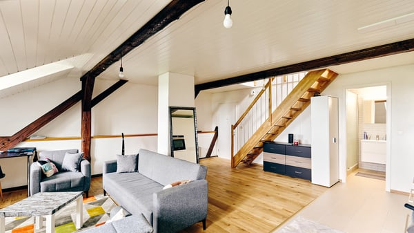 Immeuble de rendement idéalement situé en vielle ville de Romont 3