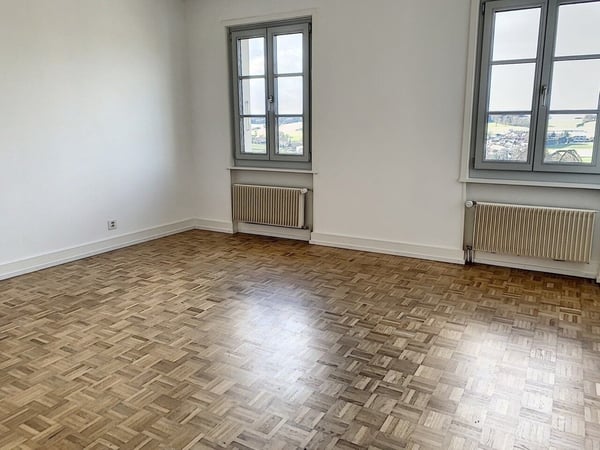 Bel appartement de 3,5 pièces en ville de Romont 5