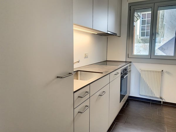Bel appartement de 3,5 pièces en ville de Romont 3