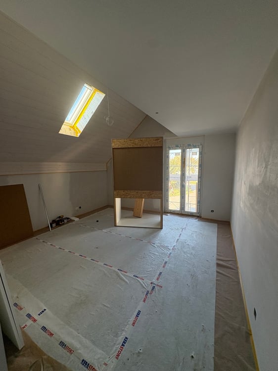 Studio au 1er étage dans un immeuble entièrement rénové 1