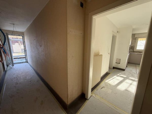 Appartement de 4,5 pièces rénové au rez-de-chaussée 2
