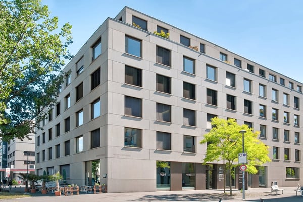 Ihre Chance auf 450 m² im Erdgeschoss: zentral, vernetzt und dynamisch 1