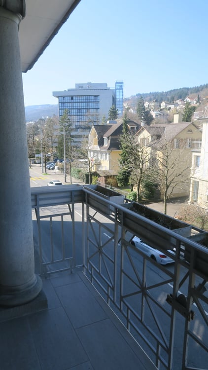 Magnifique appartement de 4,5 pièces à Bienne 13