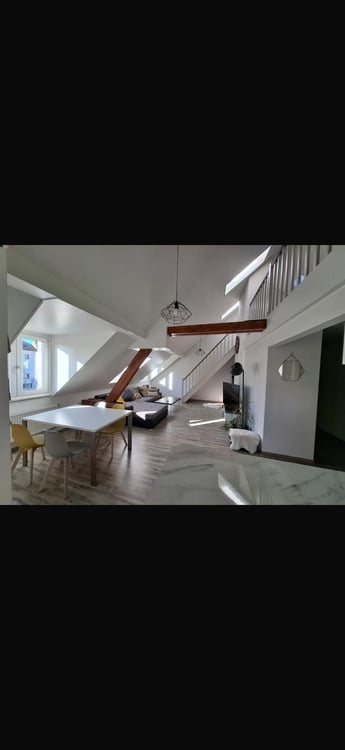 Appartement duplex de 4.5 pièces avec vue, au 4ème étage à La Chaux-de-Fonds 4
