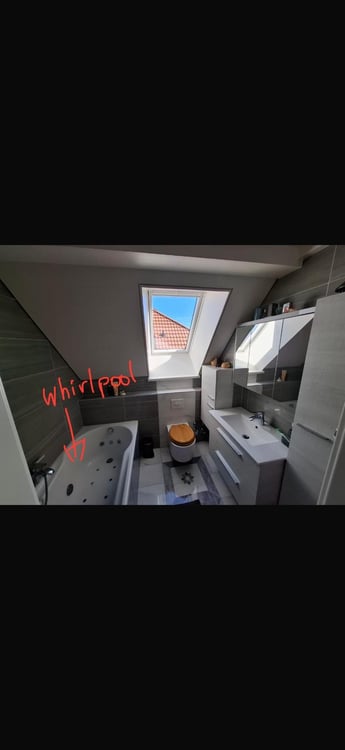Appartement duplex de 4.5 pièces avec vue, au 4ème étage à La Chaux-de-Fonds 5