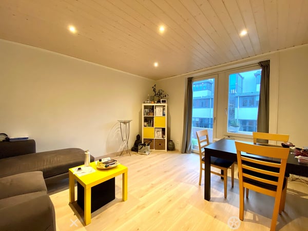 TOP helle 3-Zimmerwohnung mit Balkon ganz Zentral 4