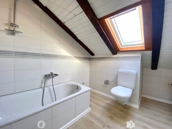 TOP Helle, ruhige Duplex-Dachwohnung 3..5 Zimmer mit Balkon 7