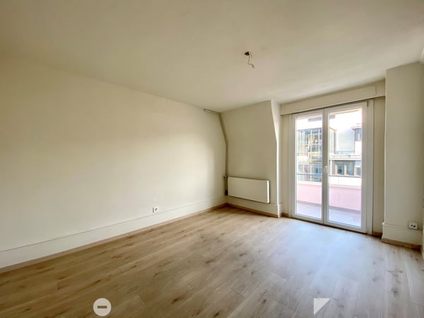 TOP Helle, ruhige Duplex-Dachwohnung 4..5 Zimmer mit Balkon 5