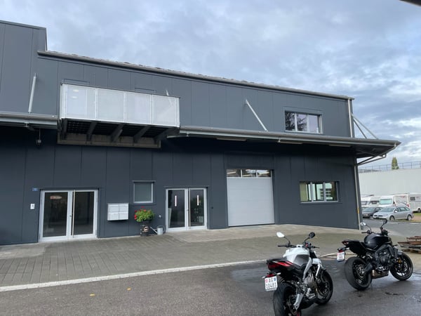 Helle 160 m² Lager-/Gewerbefläche in Siggenthal-Station 8