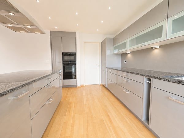 Geräumige 5.5-Zimmer-Maisonette-Wohnung in Leuggern – sofort verfügbar! 3