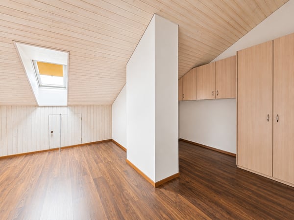 Geräumige 5.5-Zimmer-Maisonette-Wohnung in Leuggern – sofort verfügbar! 12