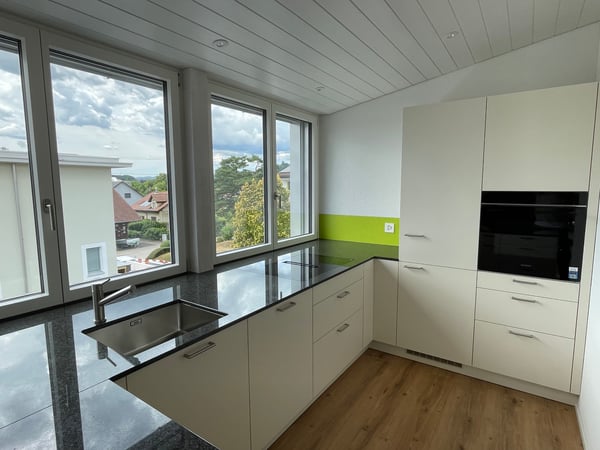 Exklusive 3.5-Zimmer-Attikawohnung mit direktem Liftzugang 2