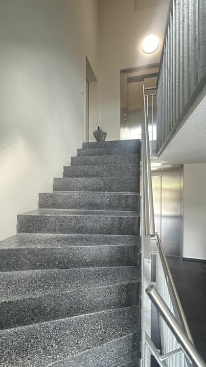 Wohnen über dem Gürbetal - 1.5-Zimmer-Duplex mit Alpenblick in Gelterfingen 30