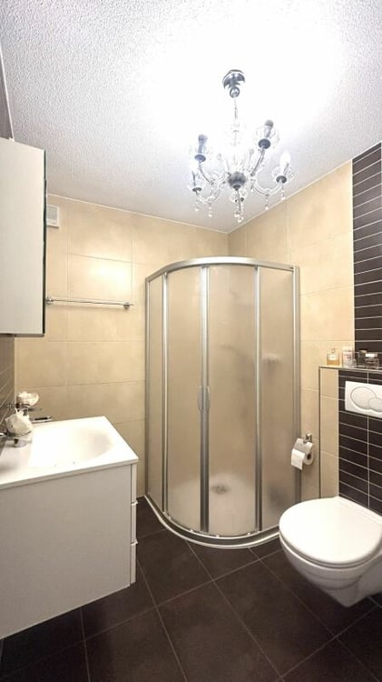 Exklusives Lebensgefühl in Kirchberg - Freiraum, Pool und Raumgefühl 14