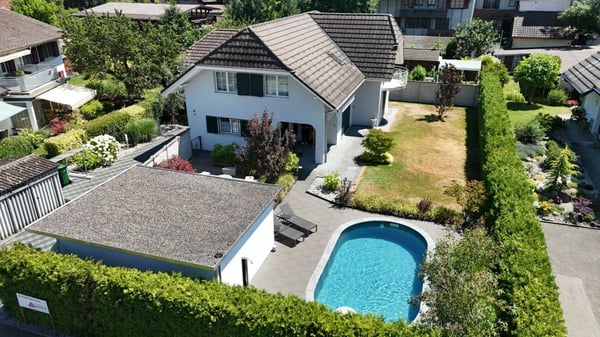 Exklusives Lebensgefühl in Kirchberg - Freiraum, Pool und Raumgefühl 36