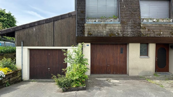 Eckhaus mit Potenzial & XXL-Garage – ideal für Handwerker und Sammler 44