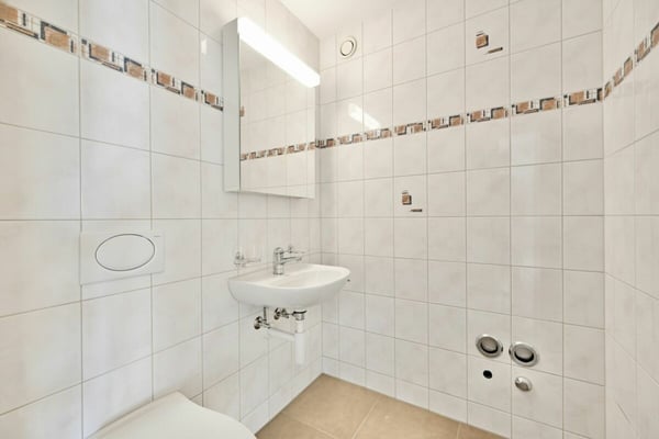 Sehr schöne 1.5-Zimmer-Wohnung an ideal erschlossener Lage 6