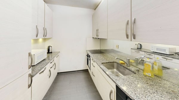 Sicher investieren: Vollvermietete 1½-Zimmer-Wohnung mit 5 % Bruttorendite (Baurecht) 5