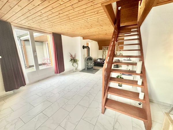 CHARMANTES MEHRFAMILIENHAUS IN BURGDORF 6