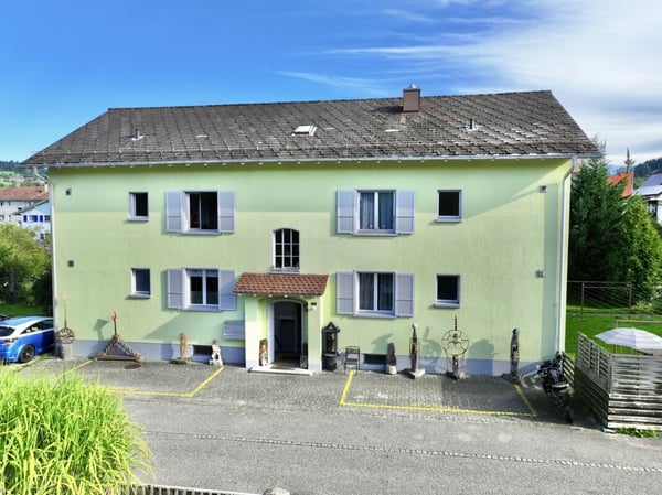 ZWEI GEPFLEGTE MEHRFAMILIENHÄUSER MIT 8 WOHNUNGEN 3