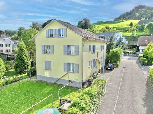 ZWEI GEPFLEGTE MEHRFAMILIENHÄUSER MIT 8 WOHNUNGEN 6