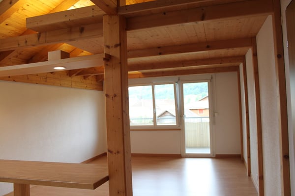 Charmante 2.5-Zimmer-Wohnung mit Bergblick in Spiez 6