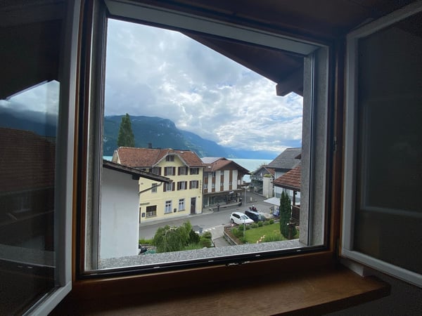 Charmantes Studio mit Seeblick in Brienz 4