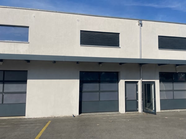 Commerce, Bureaux, Atelier et Industrie 2